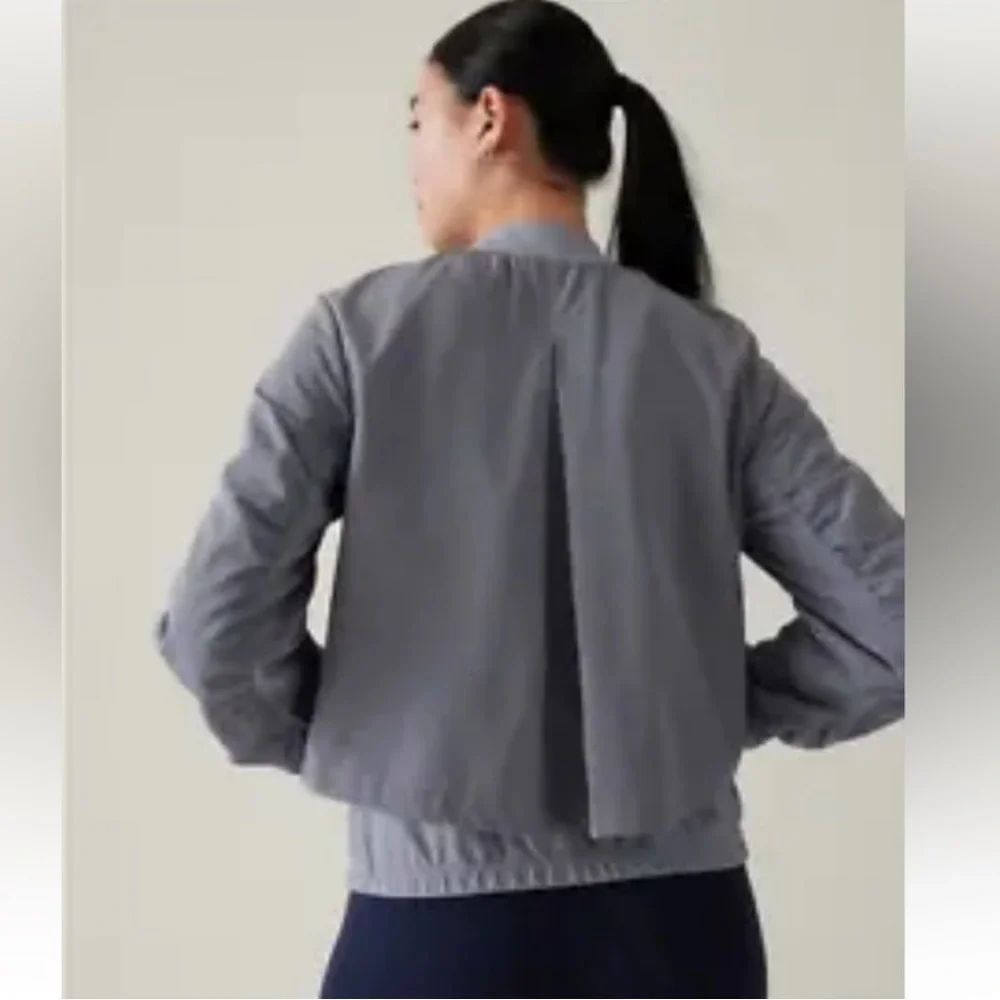 ATHLETA Wayfarer Bomber Jacket Performance Workout Gym Sporty Gray Blue … - Picture 3 of 16
